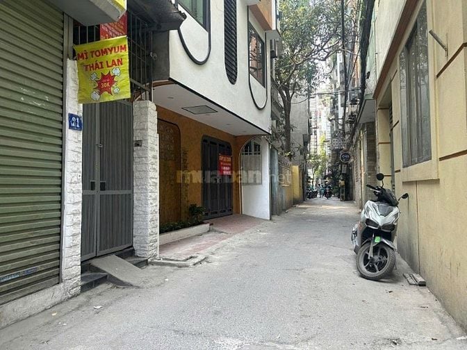 Bán CHDV Cầu Giấy, ô tô lùi cửa DT60m2 xây 6T với 11P giá 13.7 