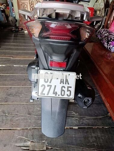 Ít sài cần thanh lí xe