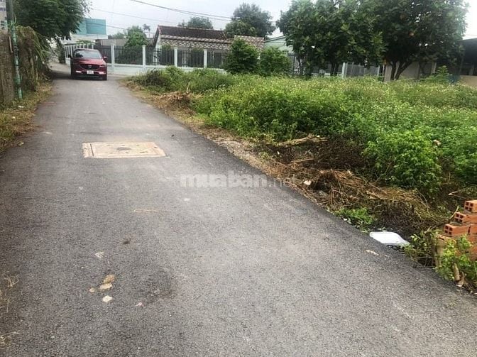 CHÍNH CHỦ BÁN GẤP LÔ ĐẤT MT ĐƯỜNG NHỰA GẦN CHỢ HÓC MÔN CHỈ 750 TRIỆU