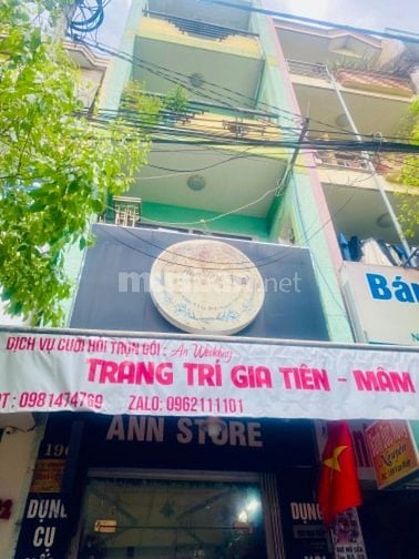NHÀ MẶT TIỀN KHU TRUNG TÂM BÌNH THẠNH GIÁP Q1