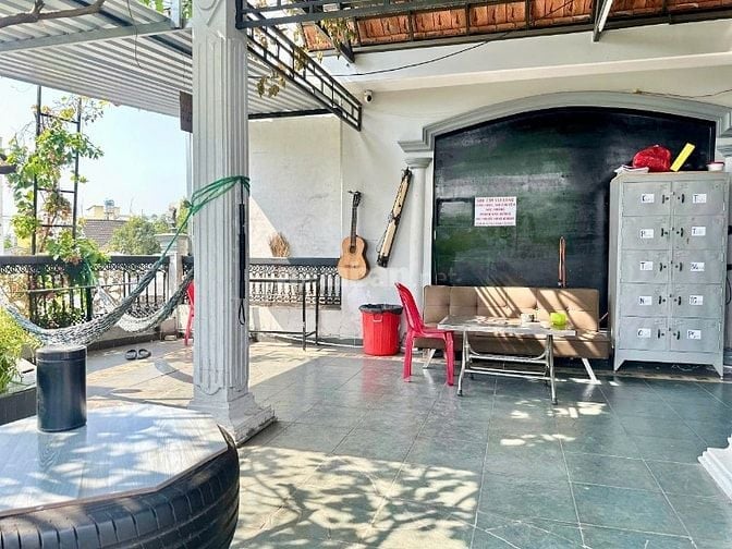 Cho thuê ký túc xá nằm trong biệt thự gần sân bay giá rẻ bao trọn gói