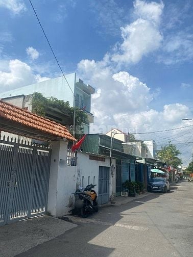 Bán nhà mặt tiền Đông Hưng Thuận - Đường nhựa 8m - giáp Gò Vấp