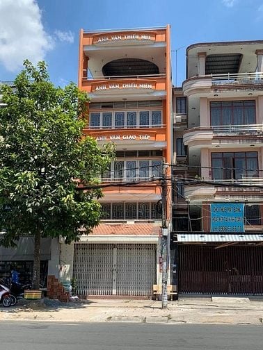 Bán nhà vành Đai Trong víp khu Tên Lửa, Bình Tân,6x20m,giá 29 tỷ.