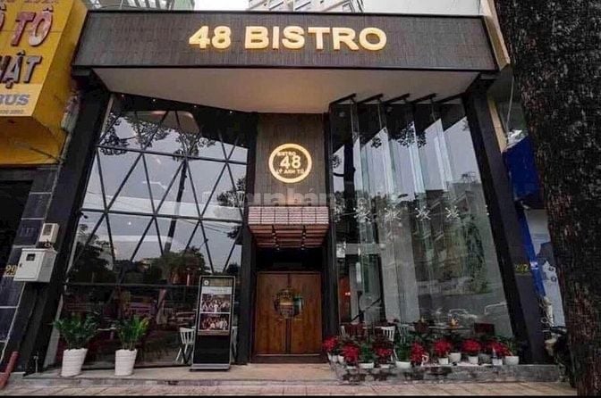 Cho thuê nhà mặt tiền đường An Dương Vương, Phường 4, Quận 5