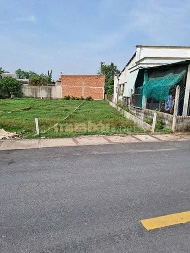 Cần bán 182 m2 đất thổ cư giá 650 triệu Tân Thông Hội, Củ Chi