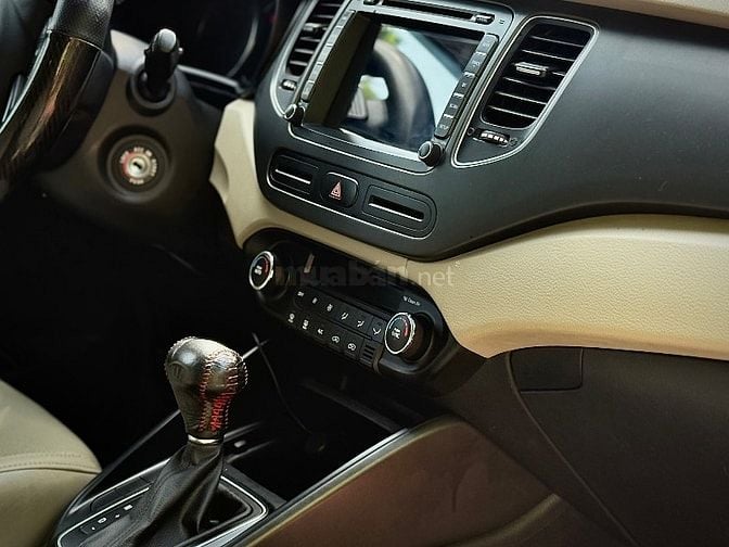 kia rondo ( số tự động ) chính chủ