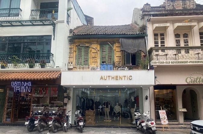 Cho thuê mặt phố QUANG TRUNG 50m2 vỉa hè rộng, view đẹp sáng thoáng