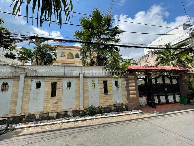 Bán nhà siêu to khu Trần Não quận 2 (20x31m) giá siêu tốt 144 triệu/m2