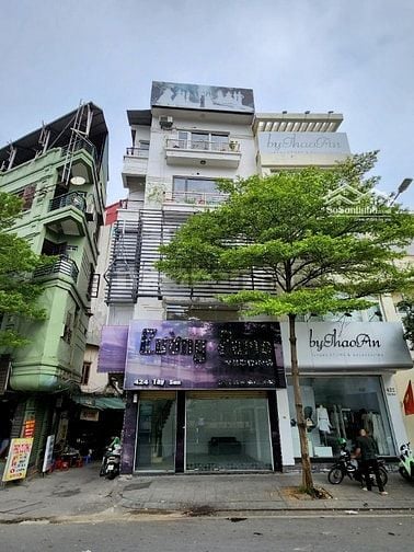 Tòa VP lô góc 7 tầng 1 hầm Trần Đại Nghĩa rất hợp TT Ngoại Ngữ