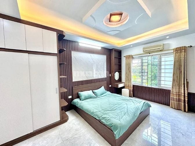 Bán nhà phố Ngũ Nhạc gần Nam Dư 33m2, 6 tầng, 4 ngủ, mặt tiền 4m, ô tô