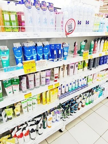 QUẬN 3,QUẬN 10 CỬA HÀNG MỸ PHẨM, TIÊU DÙNG BỔ SUNG NHÂN VIÊN 