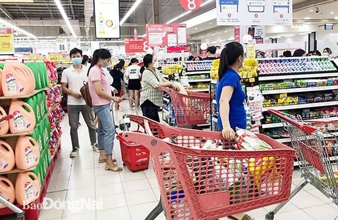 CẦN TUYỂN 10 NHÂN VIÊN BÁN HÀNG TẠI QUẬN 10