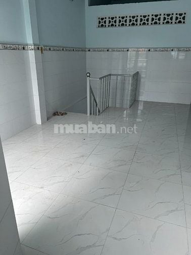 Đối diện KCN Xuyên Á! Nhà hẻm 5m, DT: 5m x 27m