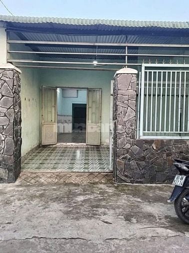 Bán gấp căn nhà cấp 4, SHR 81m2, Thới Tam Thôn, Hóc Môn, Giá 1 tỷ 050.