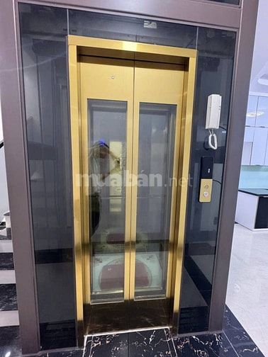 THANG MÁY , 10M Ô TÔ TRÁNH , ĐỊNH CÔNG THƯỢNG HOÀNG MAI 45M2 5TẦNG .
