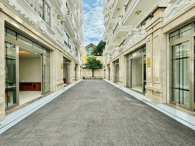 Bán nhà mới 4,5 tầng hẻm 6m Nguyễn Văn Khối p9 nội thất 