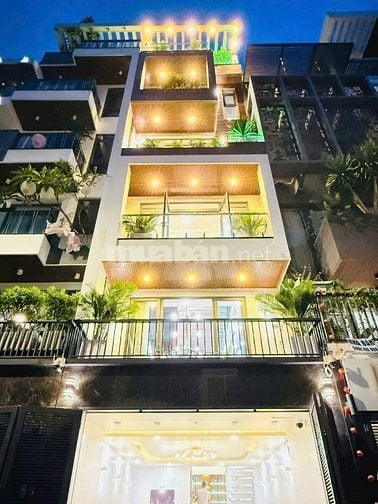 bán nhà SIÊU PHẨM, KHU VÍP ĐẲNG CẮP 68, DT 4M X 18M CÓ THANG MÁY, 