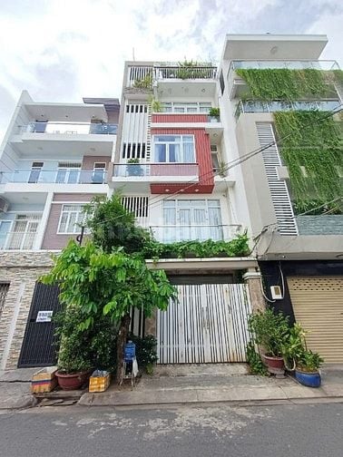 Bán nhà Lê Thị Bạch Cát Q11, 75m², 3.65 tỷ, hẻm xe hơi, sổ riêng, SHR