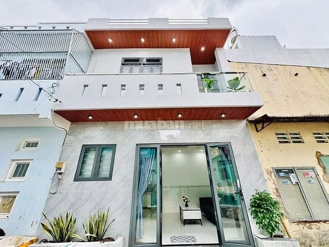 Chính chủ bán gấp nhà 29m²,đường Nguyễn Cư Trinh,Q1.Xây 2 tầng, hẻm 5m