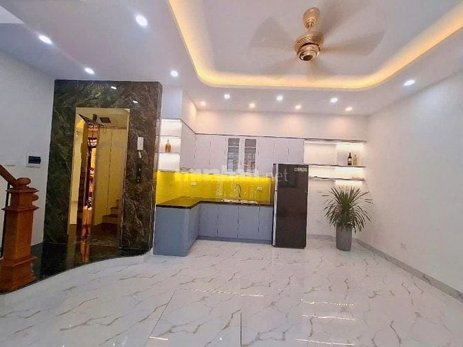 Bán nhà Vũ Trọng Khánh, Mỗ Lao 36m2 x 5 Tầng, Mặt tiền 4m, Thang máy, 