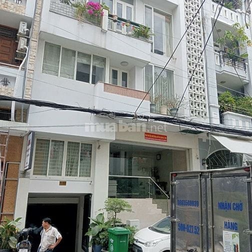 Cho thuê tầng trệt thông suốt toà nhà 8x16m Dtnet 114m2 giá 33tr/tháng