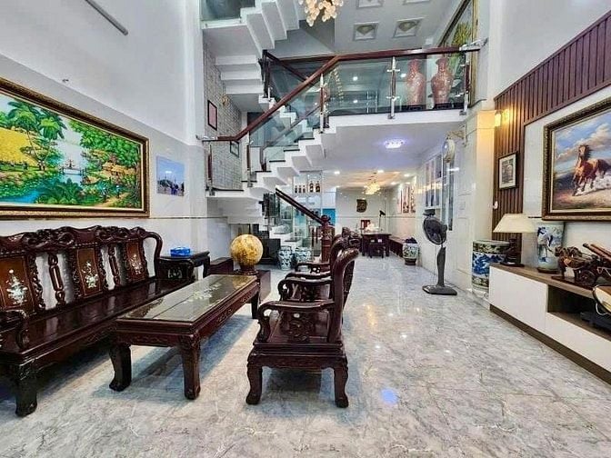 Nhà Quách Văn Tuấn liền kề Lotte Tân Bình| hẻm 5m nhà tặng nội thất