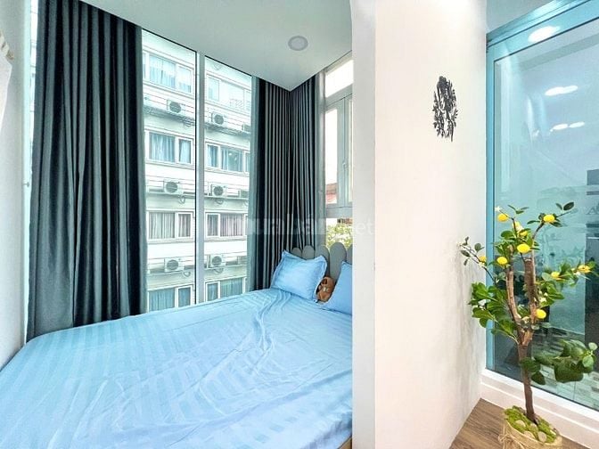 Căn hộ mới Siêu Sang 1PN PK đủ nội thất cao cấp Đối diện Sân Bay TSN