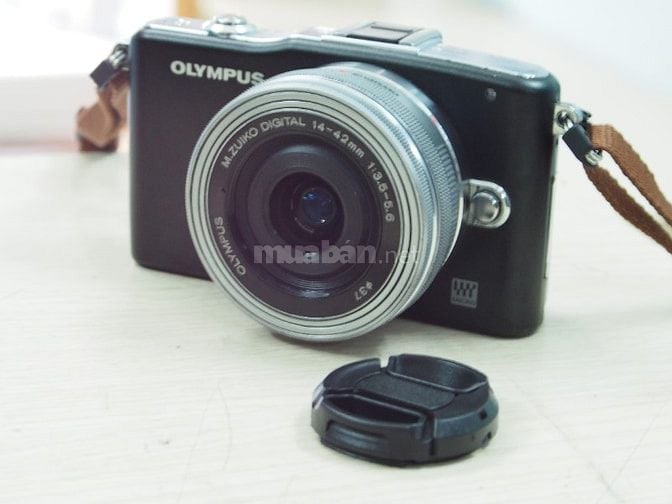 Máy ảnh OLYMPUS E-PM1 cũ, mất nắp pin, hoạt động tốt