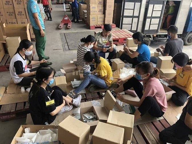 TUYỂN LĐPT PHỤ ĐÓNG GÓI VÀ XUẤT NHẬP HÀNG HÓA 