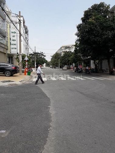 Nhà góc 2mt đường số 30 & 1B Khu ao sen 5x20m 3.5 tấm giá 18.5 tỷ 