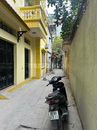Bán nhà phố Kim Ngưu, 52m x 5 tầng, 20m ra ôtô, thang máy,nội thất xịn