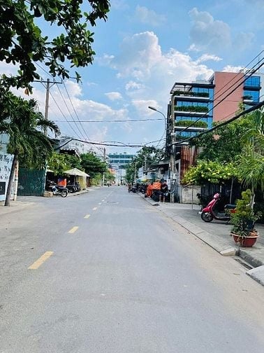 Mặt Tiền đường số 20 củ ( 6 x 29m ) P6 gò vấp 
