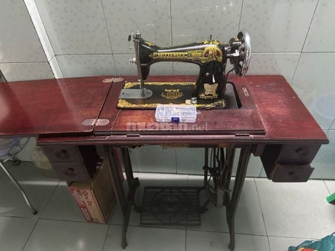 Máy may gia đình hiệu con bướm