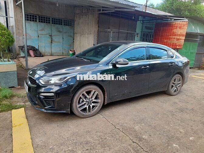 Kia Cerato 2019 2.0 AT Premium - 97000 km