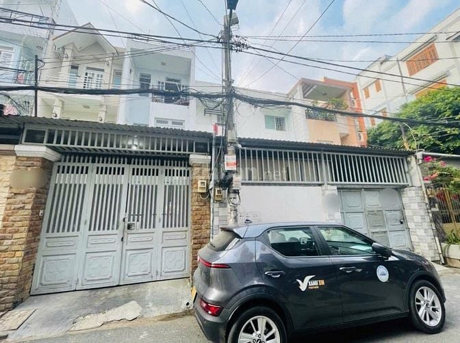 NHÀ 4 TẦNG 260M2 (11.3X24.5)25 PN CHDV DÒNG TIỀN 60tr/th HXE HƠI TRÁNH