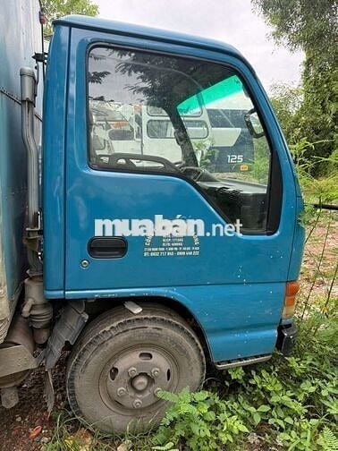 Isuzu 2001  - 400000 km