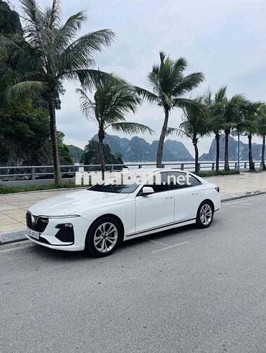 VinFast Lux A2.0 2022 A2.0 Tiêu chuẩn - 40000 km