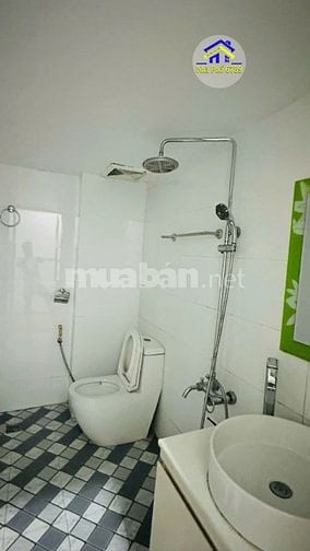 Bán nhanh nhà phân lô DV Hàng Bè, Mậu Lương Full Nội Thất