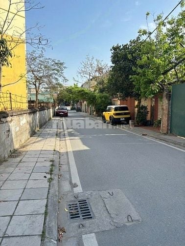 Bán Biệt thự vườn Phân lô A38 - Tư Đình - 210m2,4 tầng không gian xanh