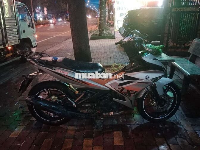 Em cần đổi xe tay ga nên ra đi em nó