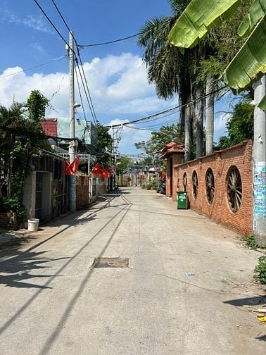 Cho thuê nhà nguyên căn đường số 4 - Lò Lu, phường Trường Thạnh