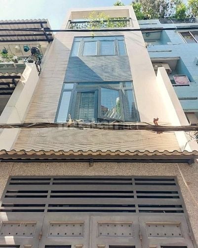 Hẻm Sạch đẹp Lý Thái Tổ 4Tầng 5PN Gần bệnh viện,siêu thị Ngân hàng 