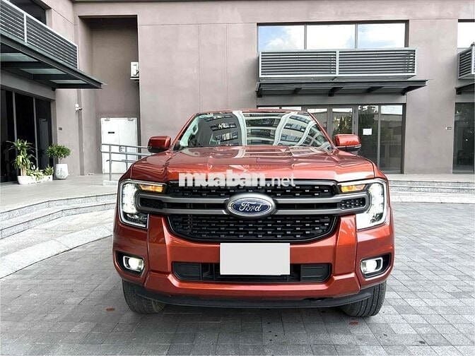 Cần bán Ford Ranger XLS 2.0L 4x2 AT lứơt 2023