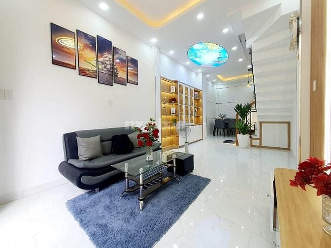 Về quê bán nhà 60m2,1T2L,1 tỷ 280,huỳnh tấn phát,quận 7,sổ riêng