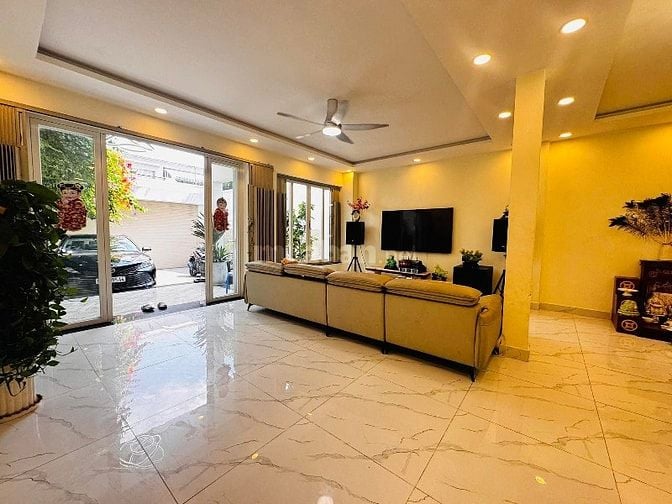 MẶT TIỀN BÀU CÁT 200m2( 7 x 28 ) Biệt thự 3 tầng giá tốt P14 Tân Bình