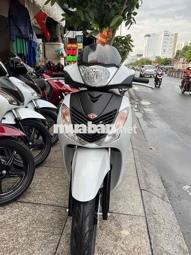 Sh125i Việt Kiều Ý đời 2010 số máy 5001