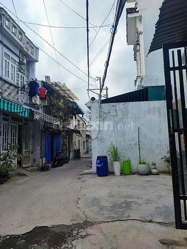 NHÀ TÂN CHÁNH HIỆP 13 - SÁT CHỢ ĐÔNG QUAN- 4X15,2 - 4,3 TỶ- 2 TẦNG