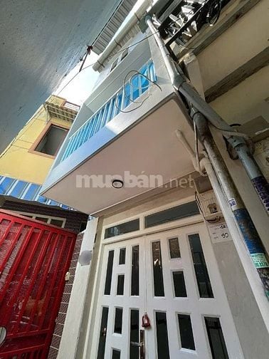 nhà ( Mới xây) Hẻm rộng 330/Âu Dương Lân P3 Q8. 2tỷ380.2lầu