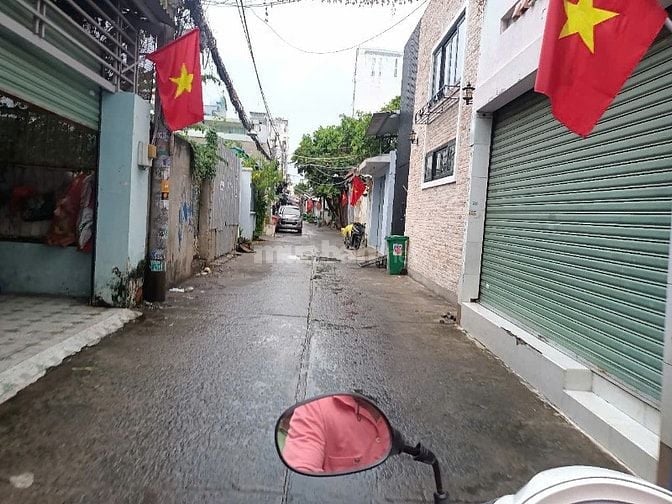 Nhà 4 tầng hẻm xe hơi 6 m 1 sẹc Nguyễn Thị Thập quận 7. 5*20 hơn 11 tỷ
