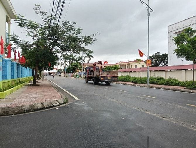 Đất ngay trung tâm Phường Bắc Sơn (cũ), diện tích 125m2, giá 1,875 tỷ